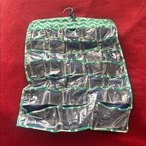 Hanging Organizer with Clear Pockets - Green and Blue